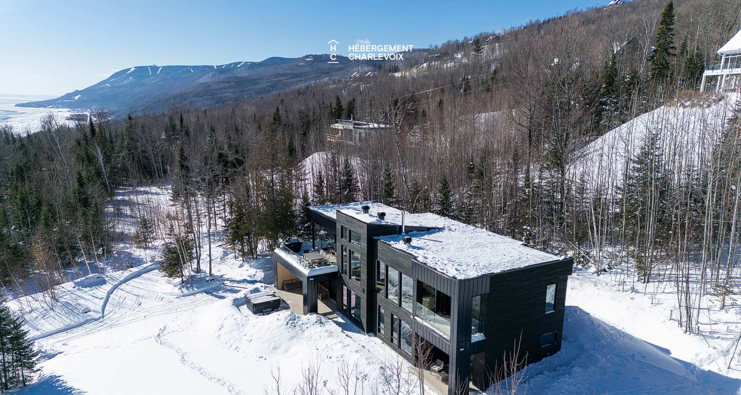 ALT-49 - Villa contemporaine offrant les splendeurs du St-Laurent!